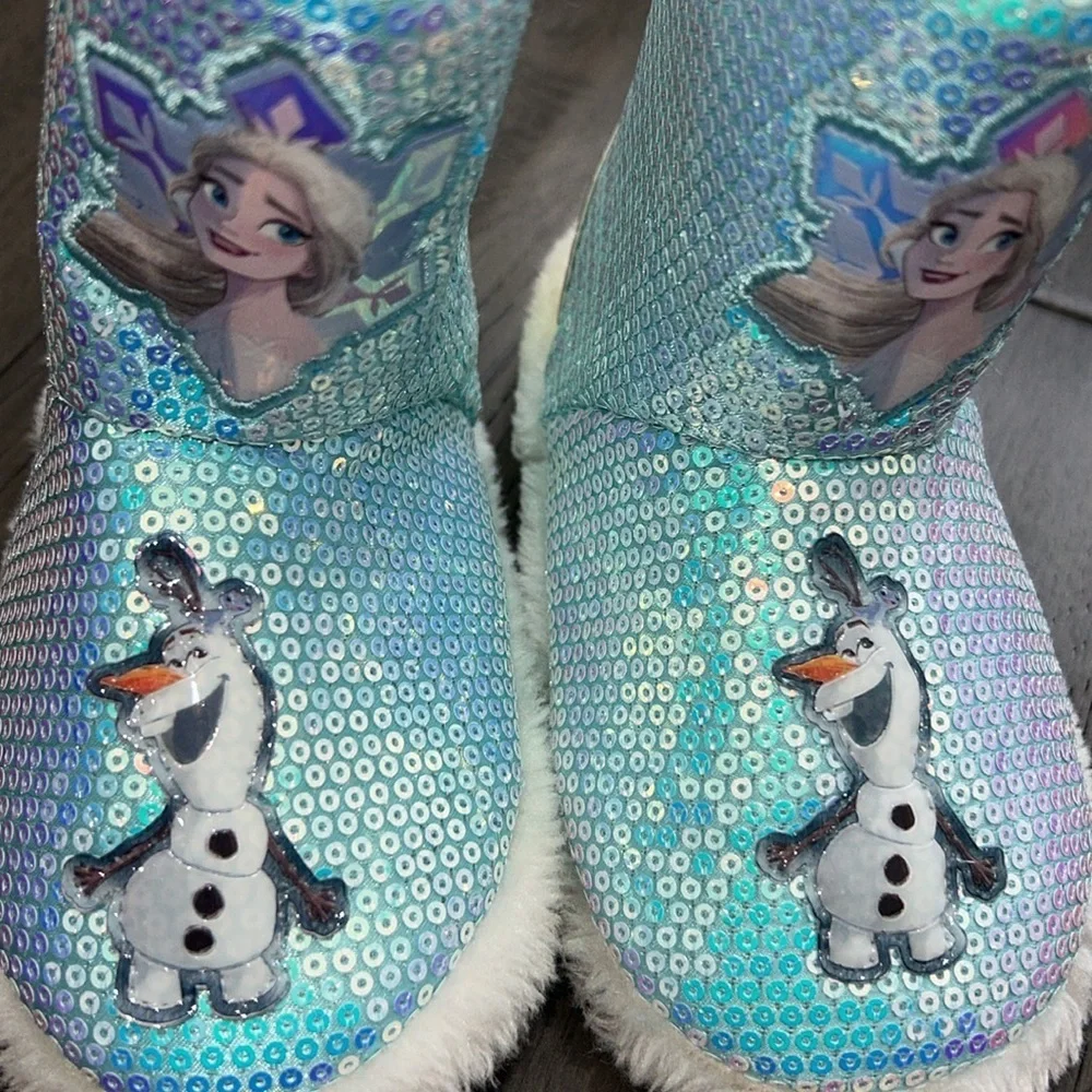 Frozen 2 sequenced slipper booties
